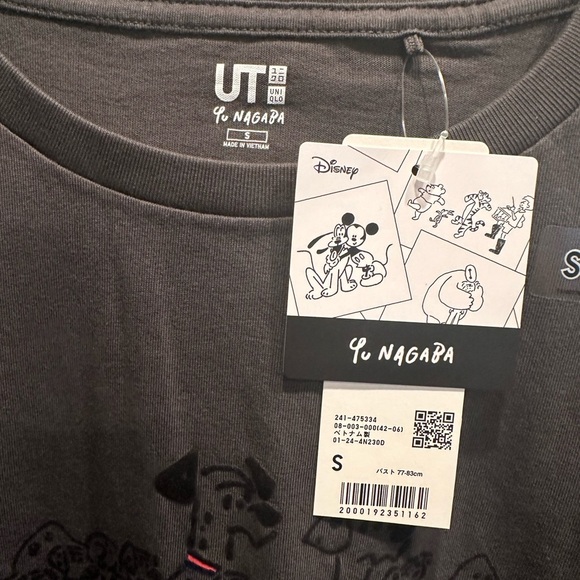 Uniqlo x Disney nagaba tee ladies Dalmatian tee - Picture 6 of 6